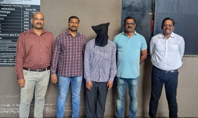 Mumbai police arrest a 50-year-old man from Noida for sending threat messages
