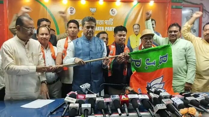 Tripura Politics: Tipra Motha Leaders Join BJP Ahead of TTAADC Polls, Cite Corruption and Neglect