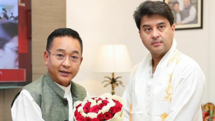 Tamang, Scindia Discuss Development Push for Sikkim in Delhi