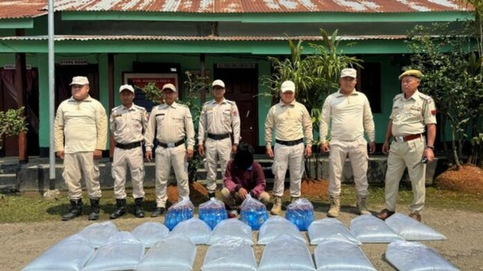 Manipur Police seize illicit liquor, expand anti-poppy initiative in Churachandpur