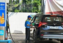 No Proposal to Hike Fuel Prices, Says Centre, Calls Reports ‘Fake’ No Proposal to Hike Fuel Prices, Says Centre, Calls Reports ‘Fake’