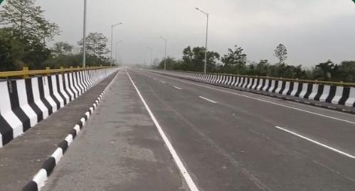 Storm Halts Traffic on Dr. Bhupen Hazarika Setu for Hours Amid Heavy Rain and Low Visibility