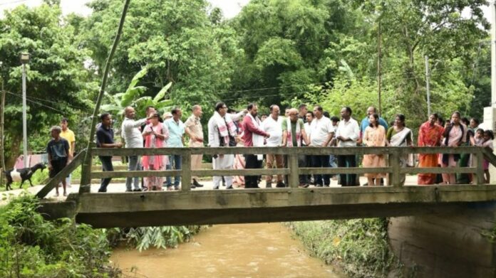 Assam Ministers Visit Flood-Hit Gohpur, Review Relief and Anti-Erosion Measures