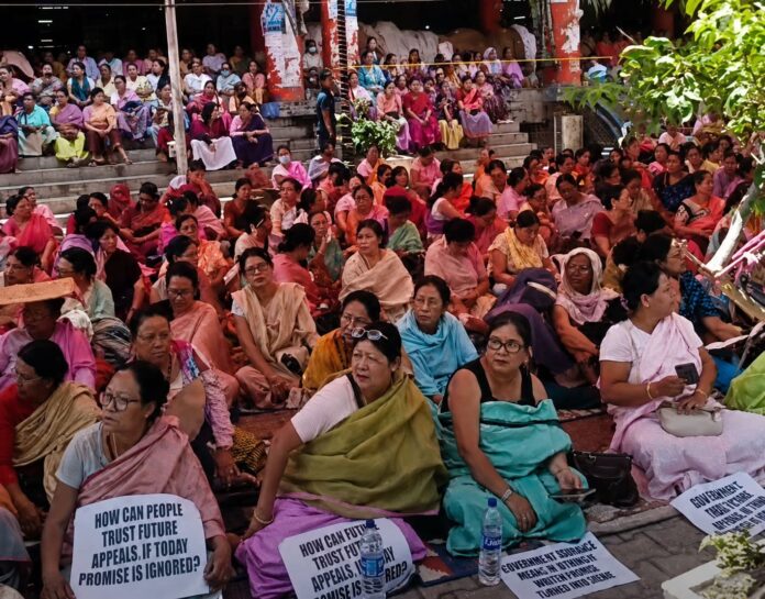 Women Vendors in Manipur’s Ima Keithel Stage Protest Over Arrests of Arambai Tengol Members