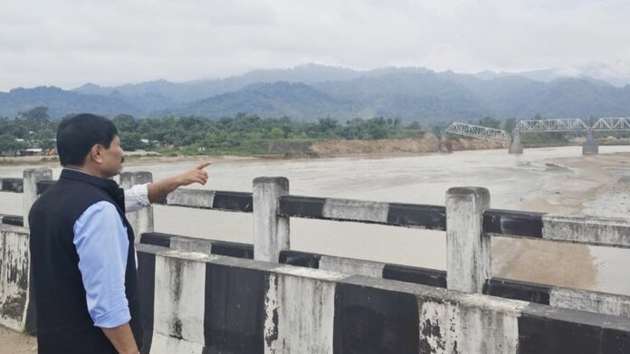 Assam Minister Atul Bora Inspects Flood-Damaged Simen River Railway Bridge in Dhemaji