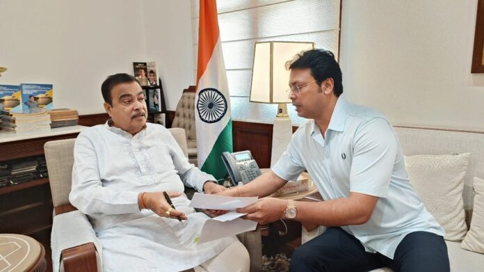 Biplab Deb Urges Nitin Gadkari to Expedite Highway Projects, Repair Roads in Tripura