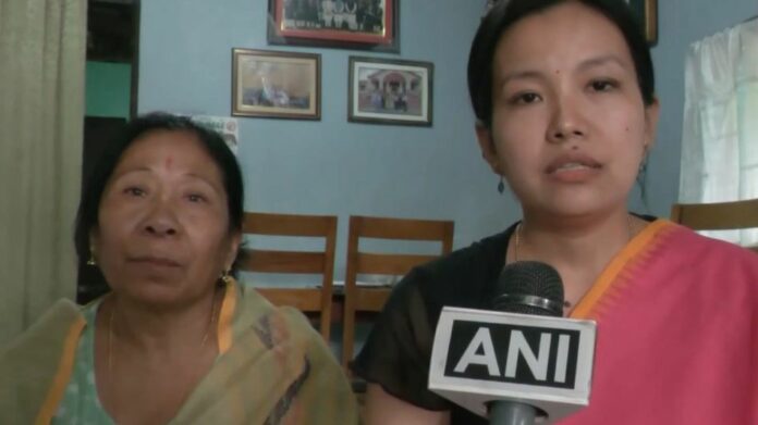 Bindyarani Devi’s Commonwealth Games Bronze Surpasses Family’s Expectations, Says Mother
