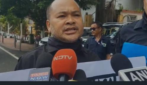 Akhil Gogoi stages black-clad protest in Assam Assembly, seeks release of Aditya Rabha and Pranab Doley