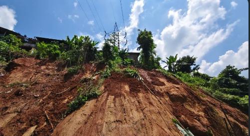Landslide in Guwahati’s Sargapur Displaces Families, Relief Camp Set Up