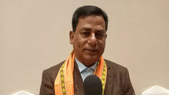 Tripura delegation visits Guwahati tea auction centre ahead of Agartala launch