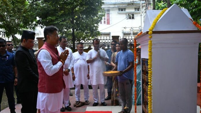 Pijush Hazarika Pays Tribute to Freedom Fighters on Independence Day