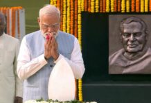 PM Modi Pays Tribute to Atal Bihari Vajpayee on Eighth Death Anniversary PM Modi Pays Tribute to Atal Bihari Vajpayee on Eighth Death Anniversary