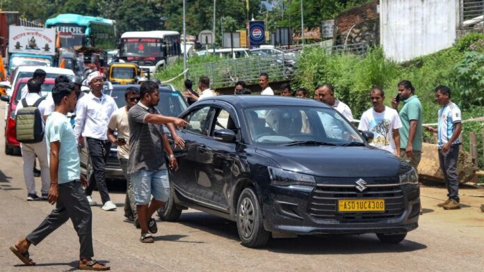 Meghalaya Chief Secretary’s Vehicle Stopped at Jorabat Amid Assam-Meghalaya Tension