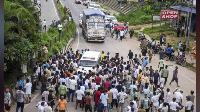 Tourist Taxi Services Resume Between Assam and Meghalaya After Umiam Blockade Withdrawn