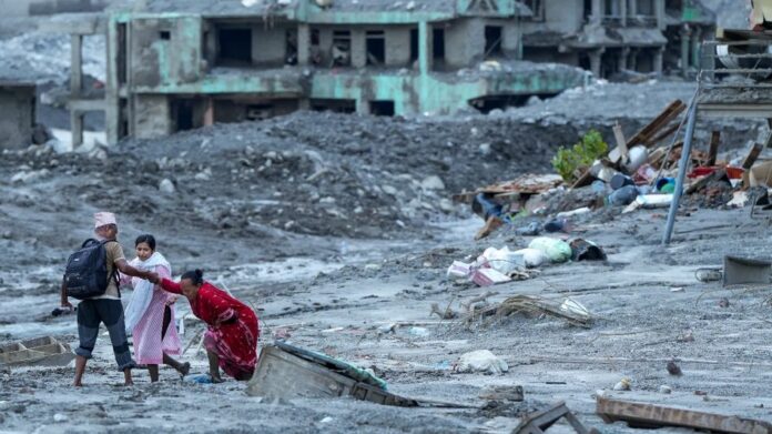 Nepal Flash Flood Death Toll Rises to 903, Over 4,200 Still Missing