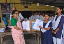 GU Distributes 5,000 Educational Kits to Flood-Affected Students in Sivasagar