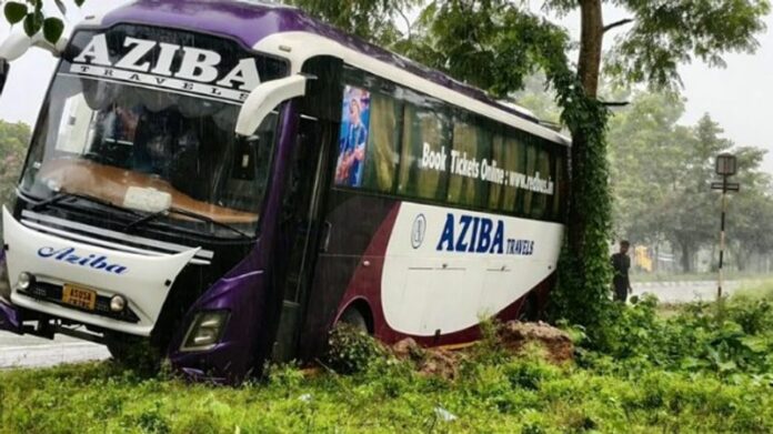 Bus Overturns on Damaged NH-27 Stretch at Khetri, Passengers Escape Unhurt