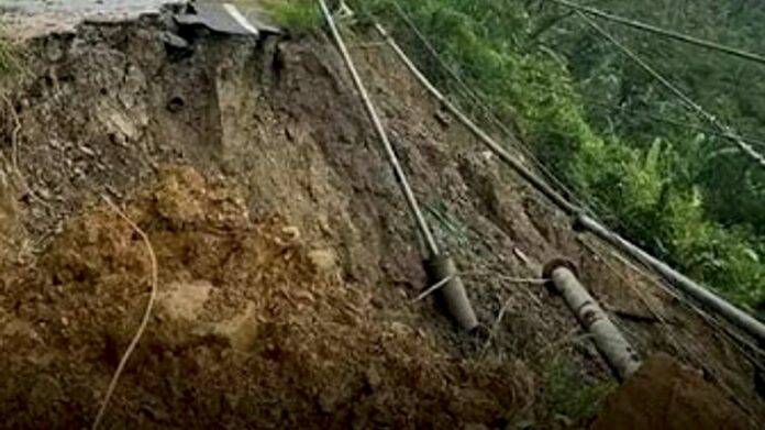 Massive Landslide Partially Blocks Teesta, Chyakoong Rivers in Sikkim