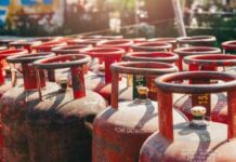 Domestic LPG Refill Booking Gap Cut to 25 Days Across India Domestic LPG Refill Booking Gap Cut to 25 Days Across India