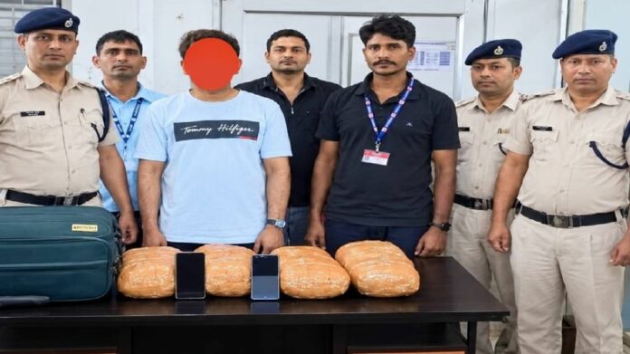 Man held with 3.64 kg suspected cannabis at Guwahati railway station