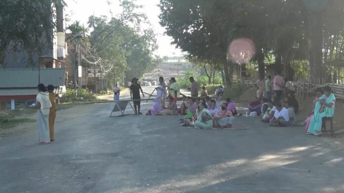 Manipur Shutdown Halts Normal Life Over Killing of Three Meiteis