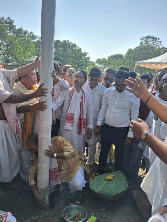 Laikhuta Erected as Sualkuchi Raas Mahotsav Preparations Begin
