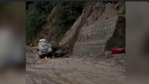 Boulder Falls on Tourist Vehicle, Major Landslide Hits Tawang Highway