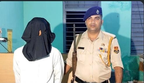 Tripura Police arrest man, seize pistol and 14 rounds near Bangladesh border